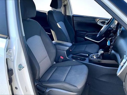 Used 2022 Kia Soul LX w/ Technology Package image 26