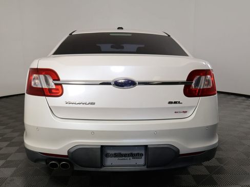 Used 2010 Ford Taurus SEL image 4