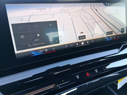 Used 2026 BMW 530i w/ Premium Package RWD image 18