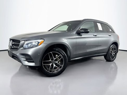 Used 2018 Mercedes-Benz GLC 300 4MATIC w/ Multimedia Package image 1
