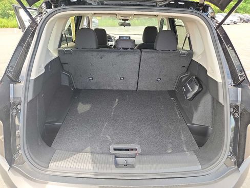 Used 2023 Nissan Rogue S AWD/4WD image 27