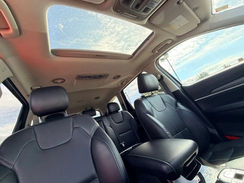 Used 2020 Kia Telluride S w/ S 8 Passenger Seating Package AWD/4WD image 26