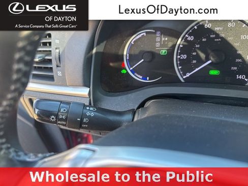 Used 2013 Lexus CT 200h w/ Seat Comfort Pkg image 19