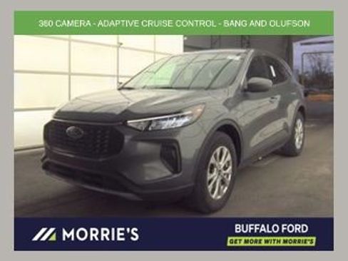 Used 2023 Ford Escape Active w/ Tech Pack #2 AWD/4WD image 1