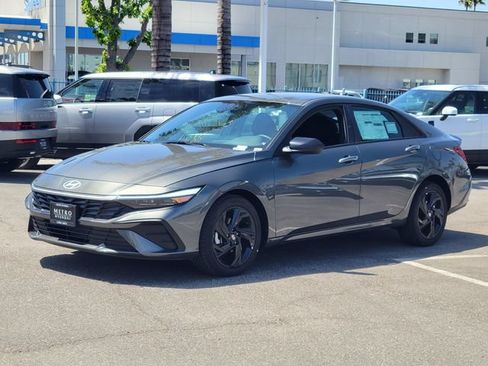 New 2026 Hyundai Elantra Sport FWD image 27