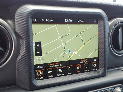 Certified 2023 Jeep Gladiator Sport AWD/4WD image 4