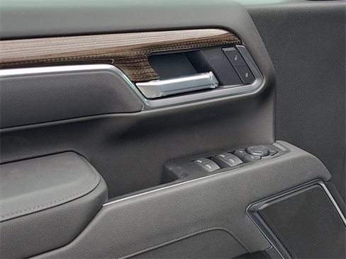 New 2026 Chevrolet Silverado 3500 LT w/ All Star Edition image 19