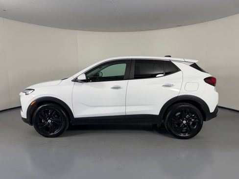 Used 2024 Buick Encore GX Preferred FWD image 6