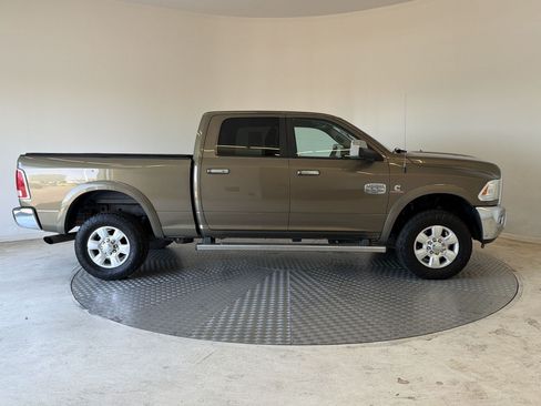 Used 2014 RAM 2500 Longhorn w/ Convenience Group AWD/4WD image 8