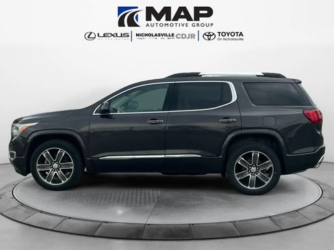 Used 2018 GMC Acadia Denali w/ Technology Package AWD/4WD image 2