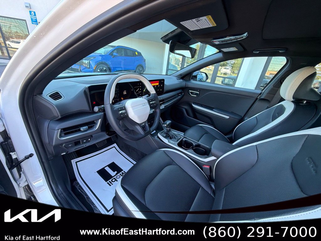 New 2026 Kia K4 EX FWD image 32