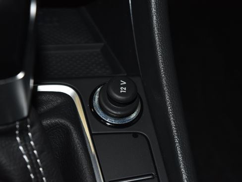 New 2026 Volkswagen Jetta SE FWD image 13