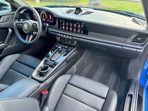 Used 2025 Porsche 911 Carrera GTS RWD image 21
