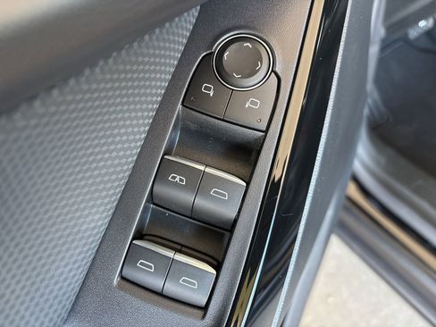 New 2026 Chevrolet Equinox RS image 10