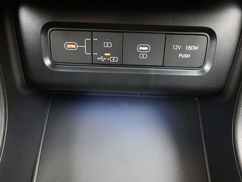 New 2026 Hyundai Tucson Limited image 36