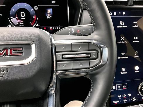 Used 2025 GMC Terrain Elevation FWD image 25