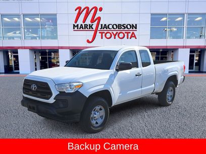 Used 2016 Toyota Tacoma SR