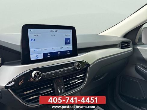 Used 2022 Ford Escape SE AWD/4WD image 16