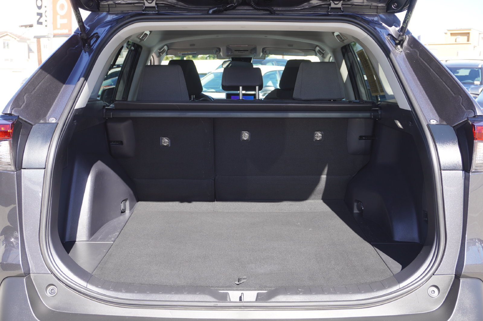 Certified 2024 Toyota RAV4 XLE AWD/4WD image 8