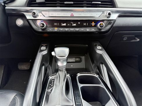 Used 2022 Kia Telluride S image 15