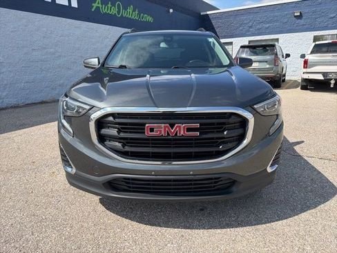 Used 2020 GMC Terrain SLE w/ Driver Convenience Package AWD/4WD image 8