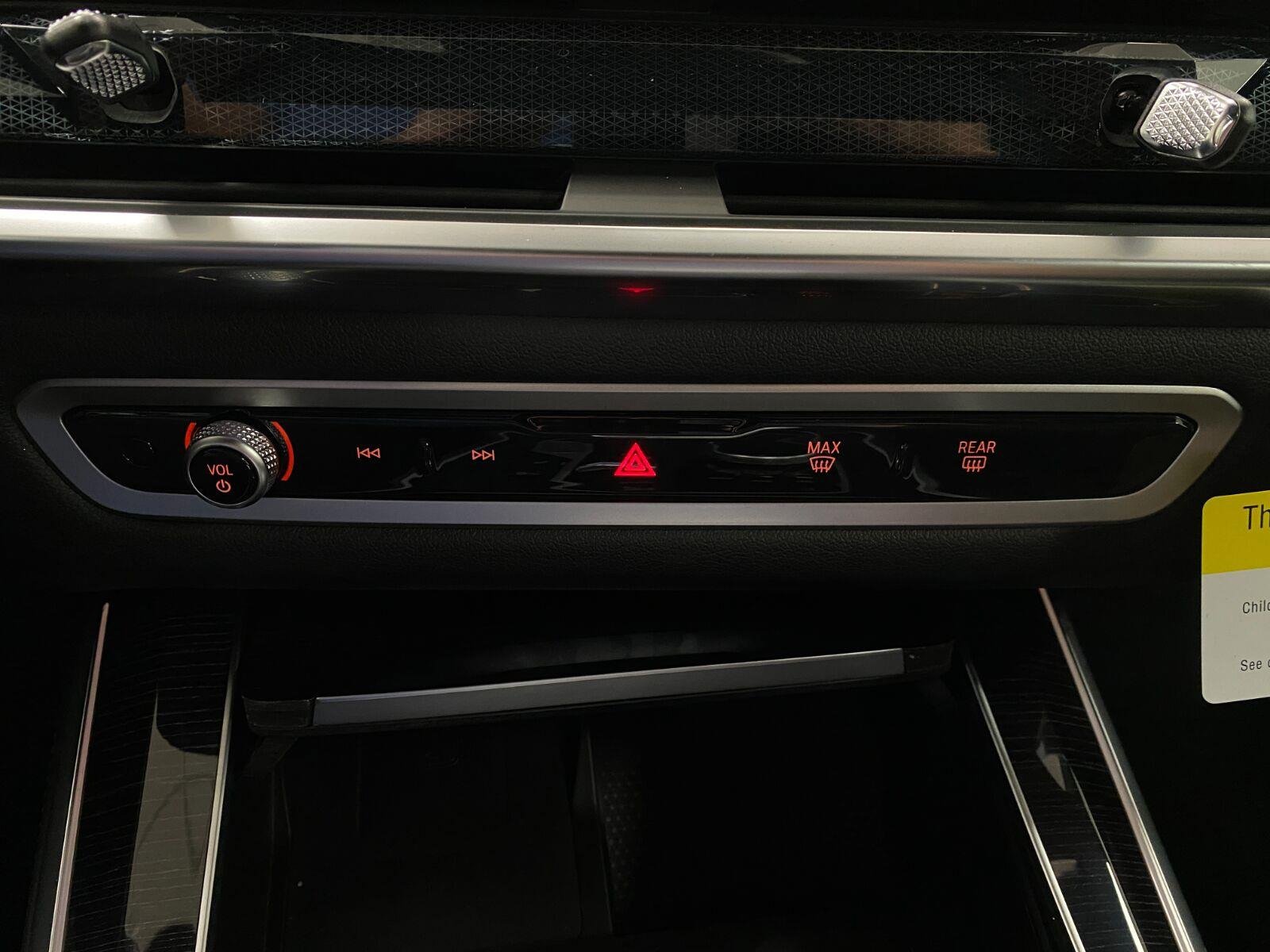 New 2026 BMW X5 xDrive40i w/ M Sport Package AWD/4WD image 27