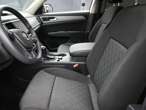 Used 2018 Volkswagen Atlas Launch Edition AWD/4WD image 17