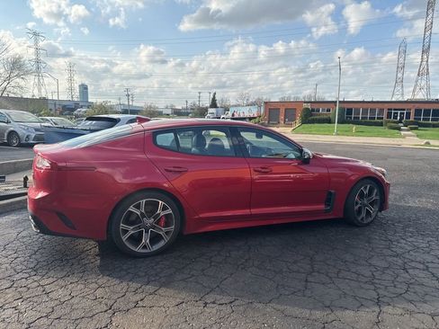 Used 2020 Kia Stinger GT2 image 5