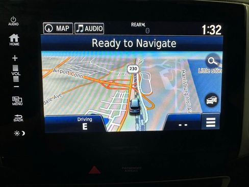 Used 2018 Honda Pilot Touring image 27