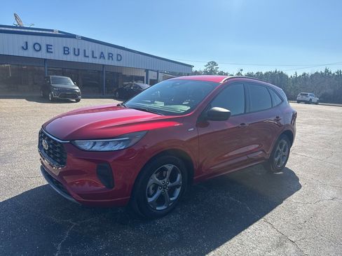 Used 2024 Ford Escape ST-Line w/ Tech Pack #1 image 17