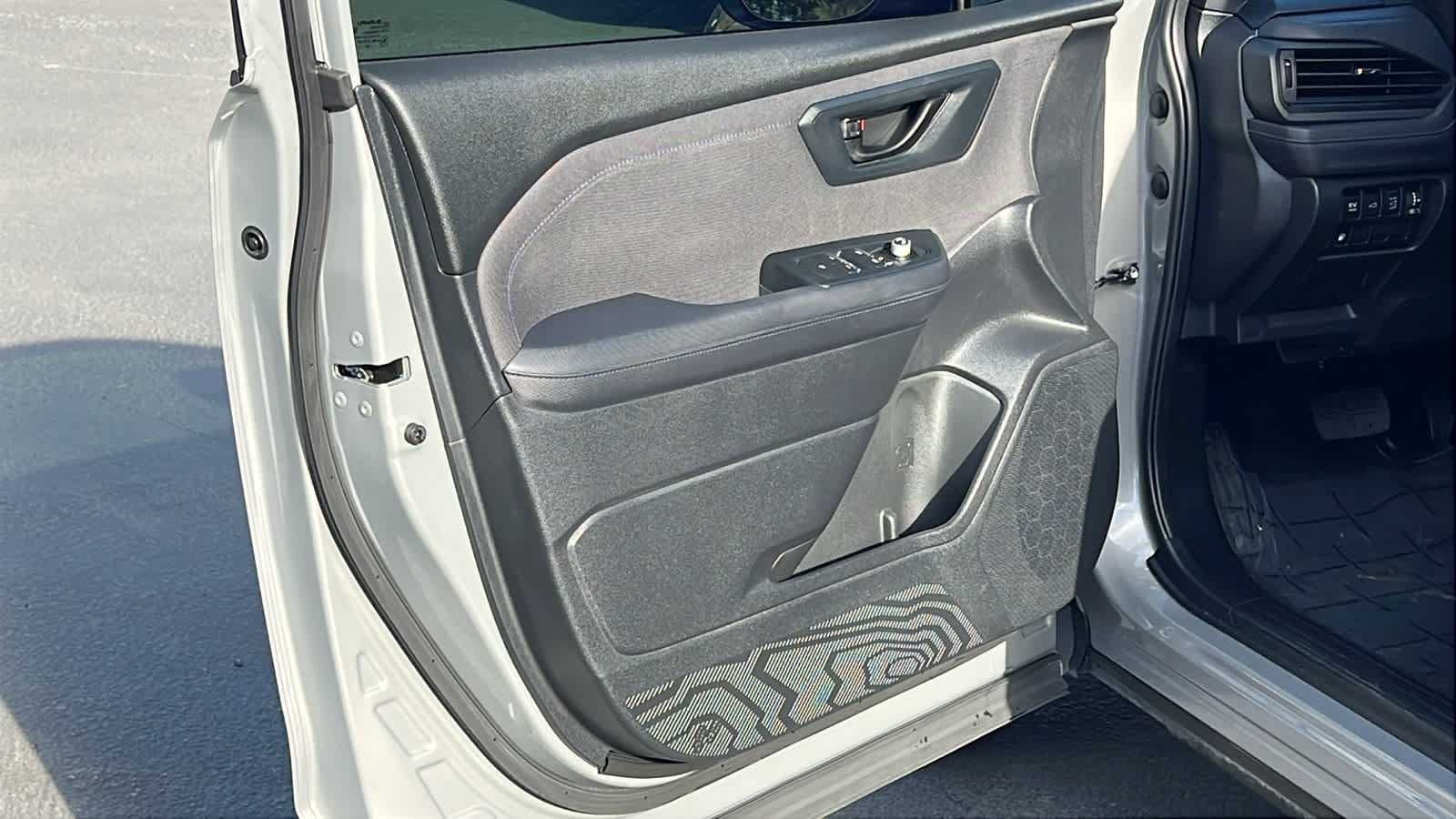 New 2025 Subaru Forester Premium AWD/4WD image 23