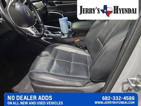 Used 2021 Kia Telluride EX w/ EX Premium Package AWD/4WD image 9