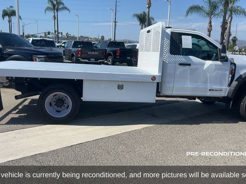 Used 2024 Ford F550 2WD Regular Cab Super Duty w/ XL Chrome Package image 4