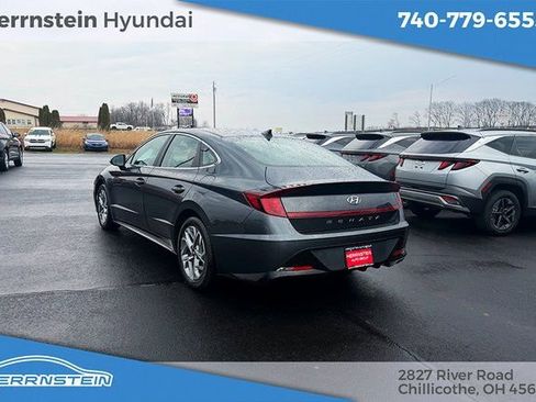 Used 2023 Hyundai Sonata SEL w/ Cargo Package image 5