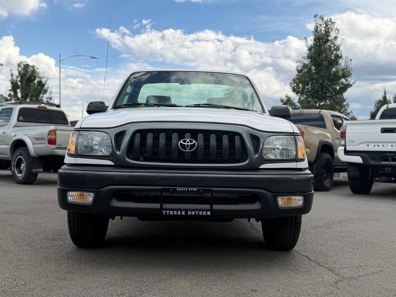 Used 2004 Toyota Tacoma 2WD Regular Cab w/ Enhancement Pkg image 86