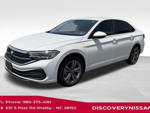 Used 2023 Volkswagen Jetta SE FWD image 1