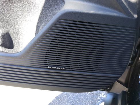 New 2026 Subaru Outback Limited image 18