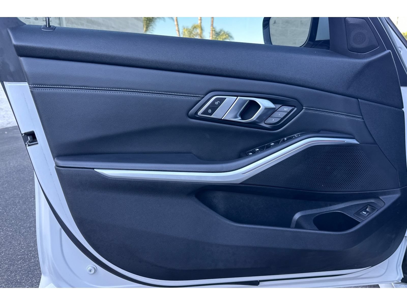 Used 2019 BMW 330i Sedan w/ Premium Package RWD image 11