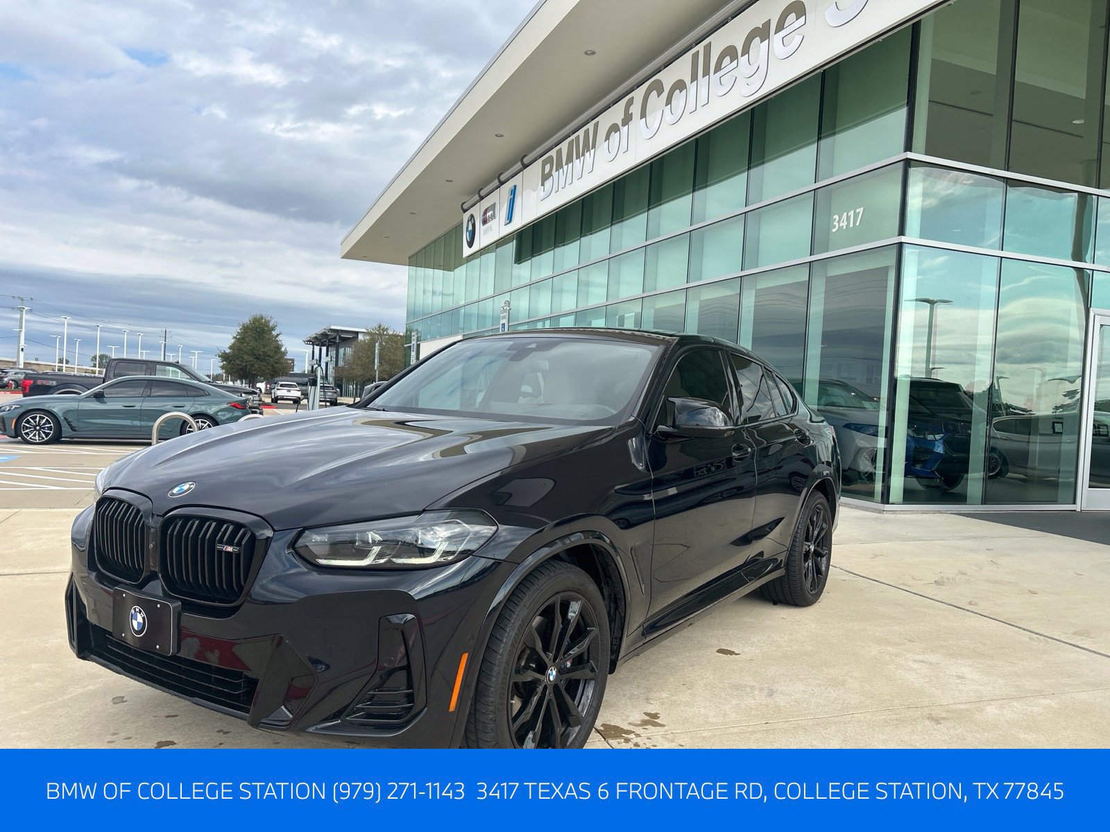 Used 2024 BMW X4 M40i w/ Premium Package AWD/4WD image 1