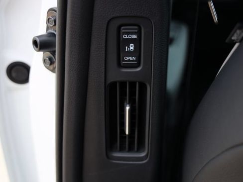 New 2026 Honda Odyssey Touring image 31