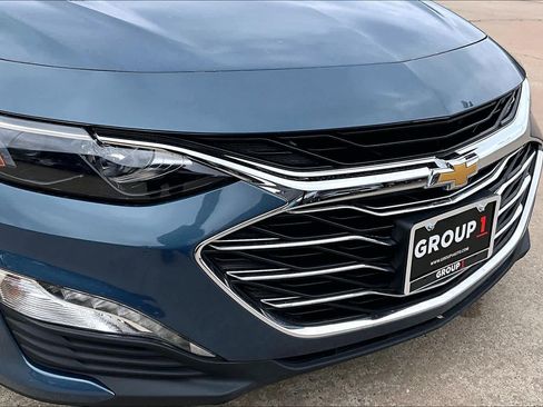 Used 2024 Chevrolet Malibu LT image 28