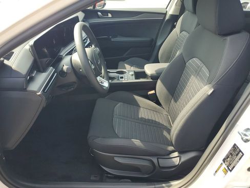 New 2026 Kia K5 LXS image 24