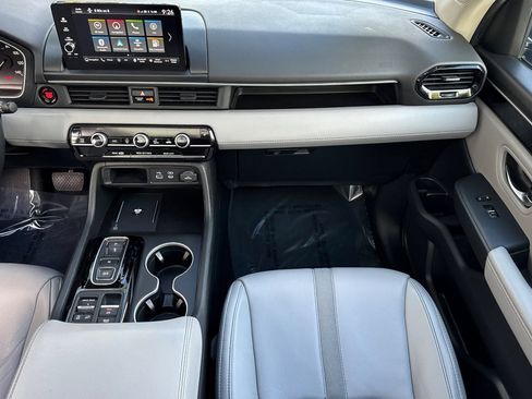 Used 2024 Honda Pilot Touring image 30