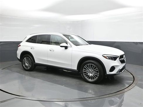 New 2026 Mercedes-Benz GLC 300 image 17