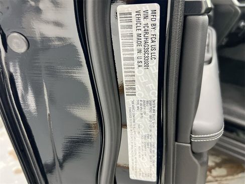 New 2025 Jeep Grand Cherokee Laredo X image 28