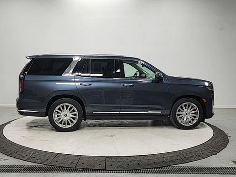 Used 2021 Cadillac Escalade Premium Luxury Platinum image 8