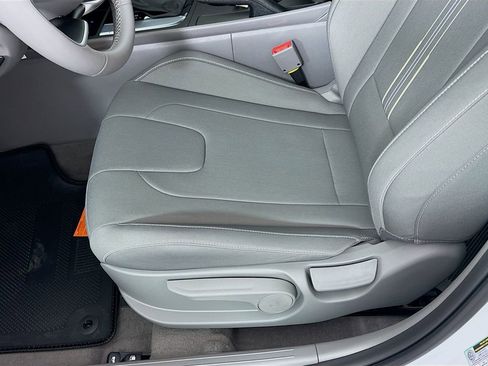 New 2026 Hyundai Elantra Sport image 19