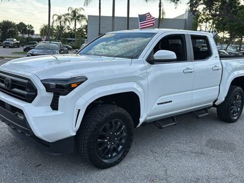Used 2024 Toyota Tacoma SR5 image 3