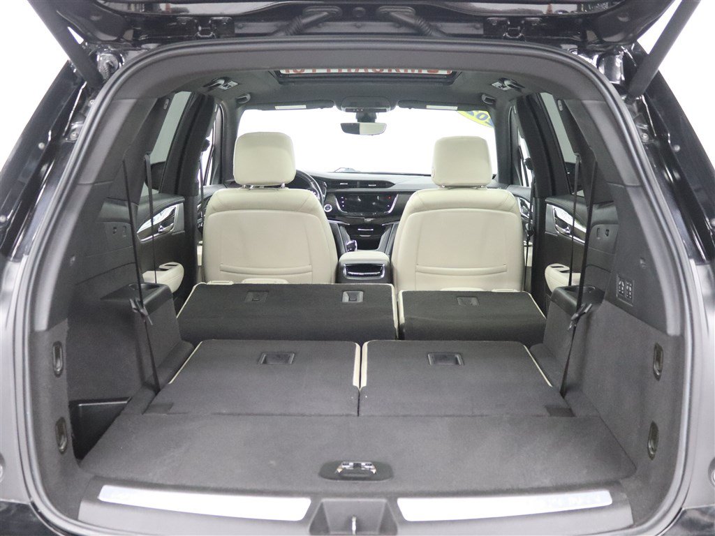 Used 2021 Cadillac XT6 Sport AWD/4WD image 17