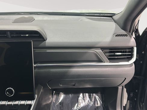 Used 2025 GMC Terrain Elevation image 22